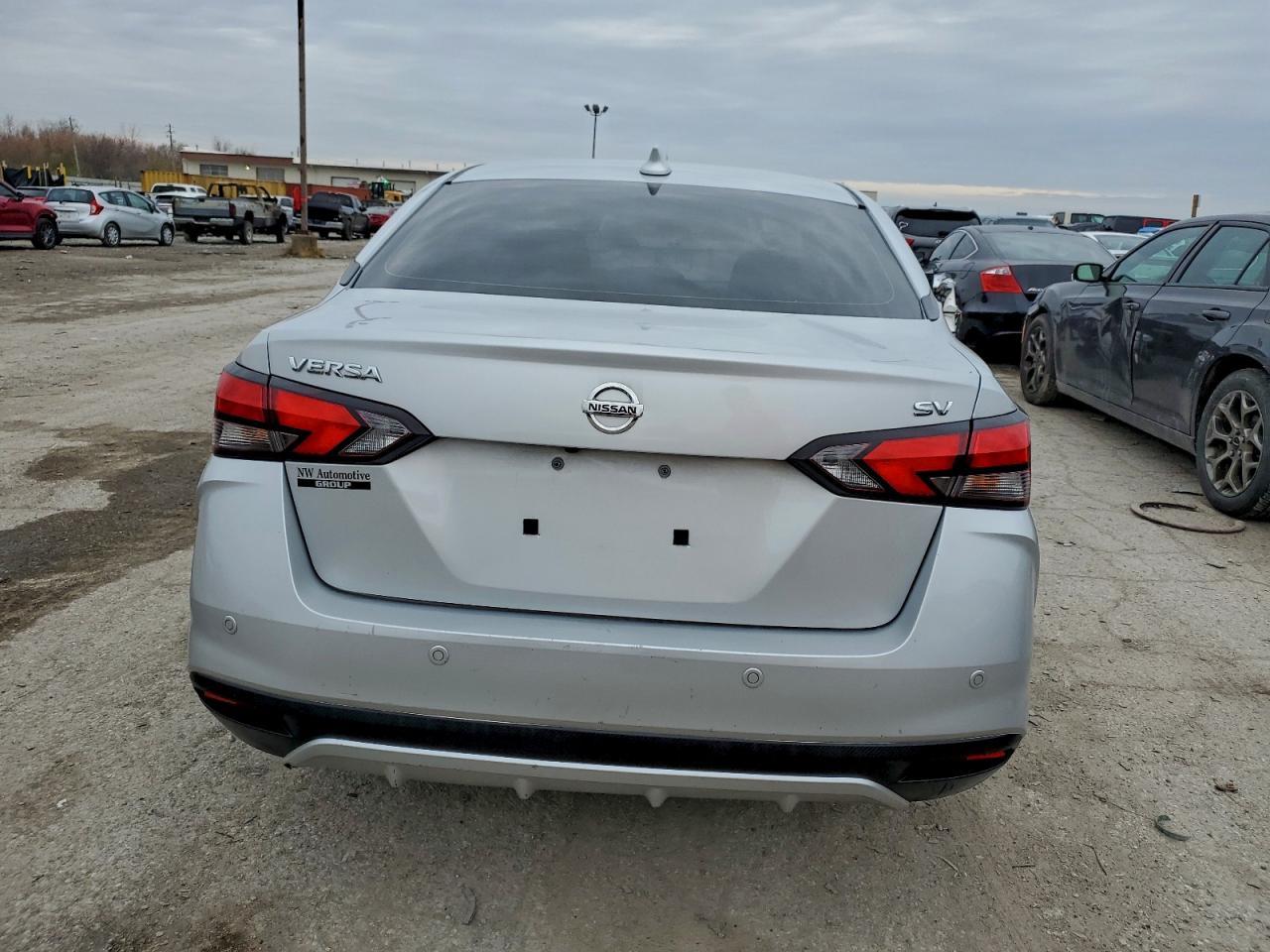 2020 NISSAN VERSA