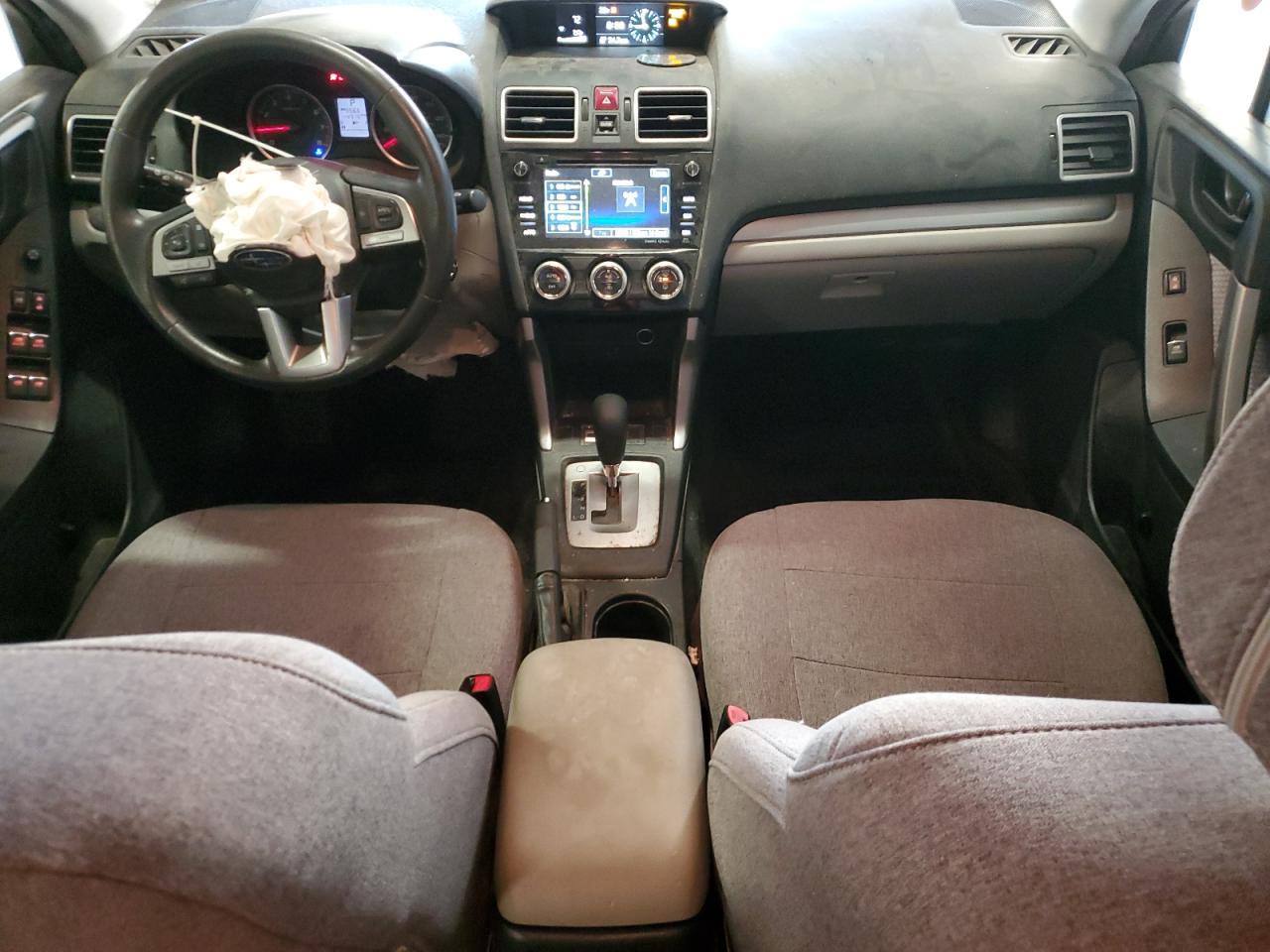 2017 SUBARU FORESTER