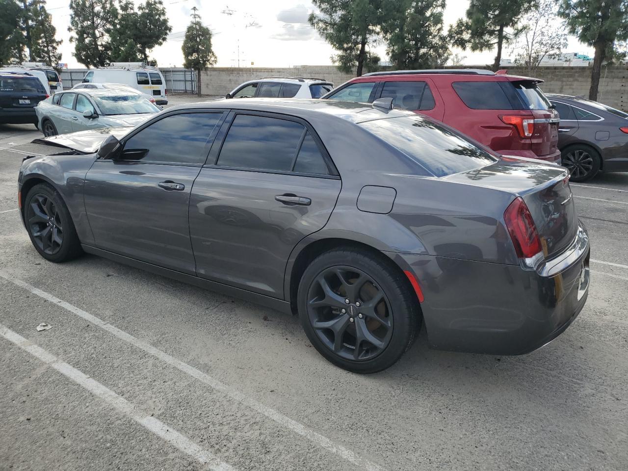 2022 CHRYSLER 300