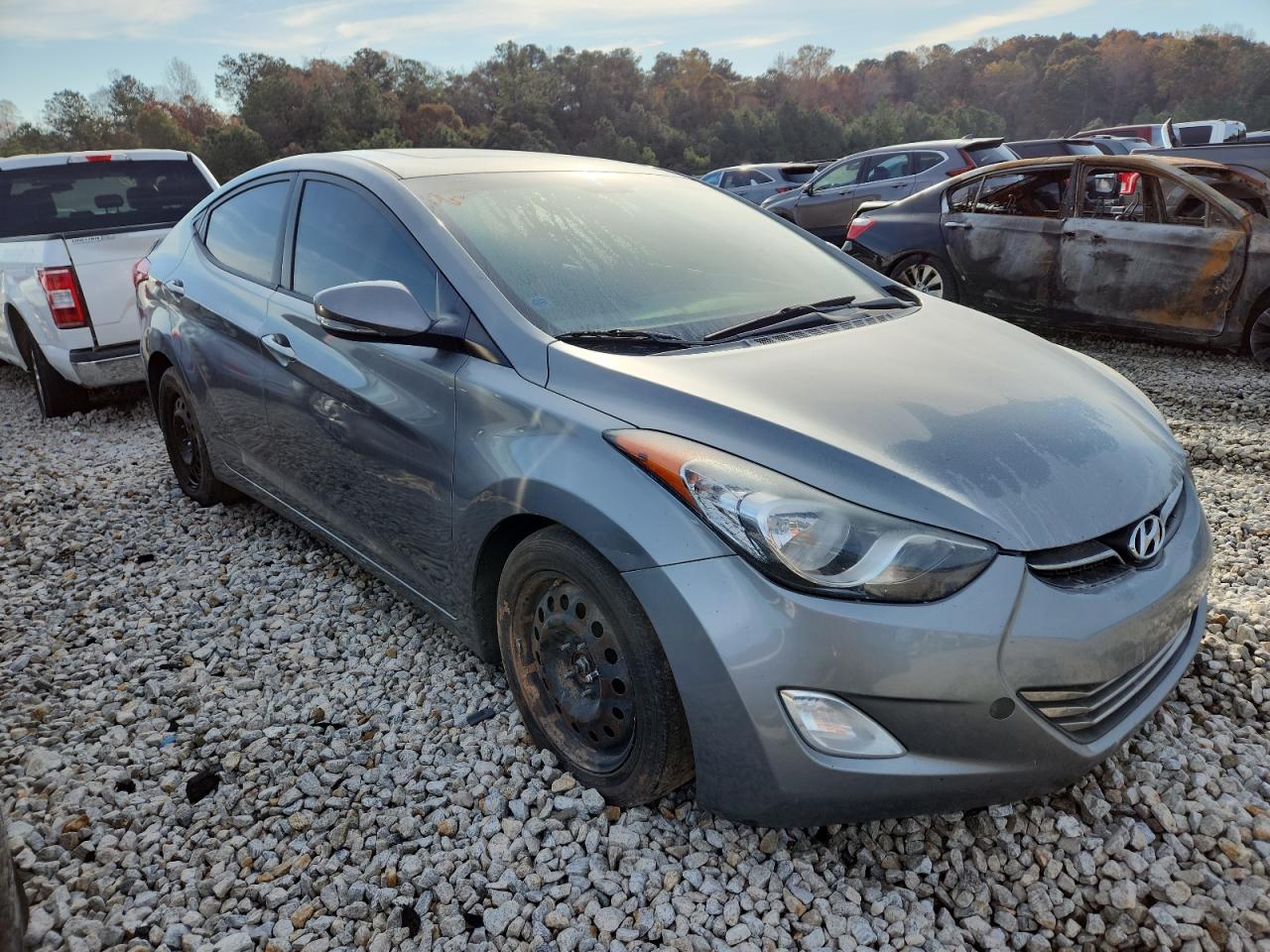 2012 HYUNDAI ELANTRA