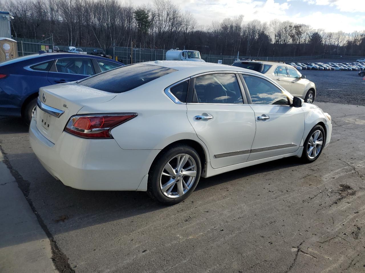 2015 NISSAN ALTIMA