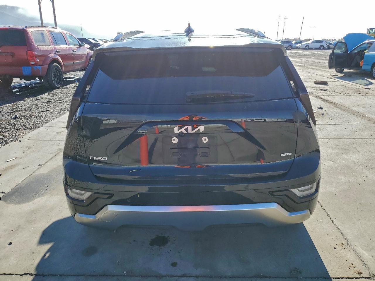 2023 KIA Niro