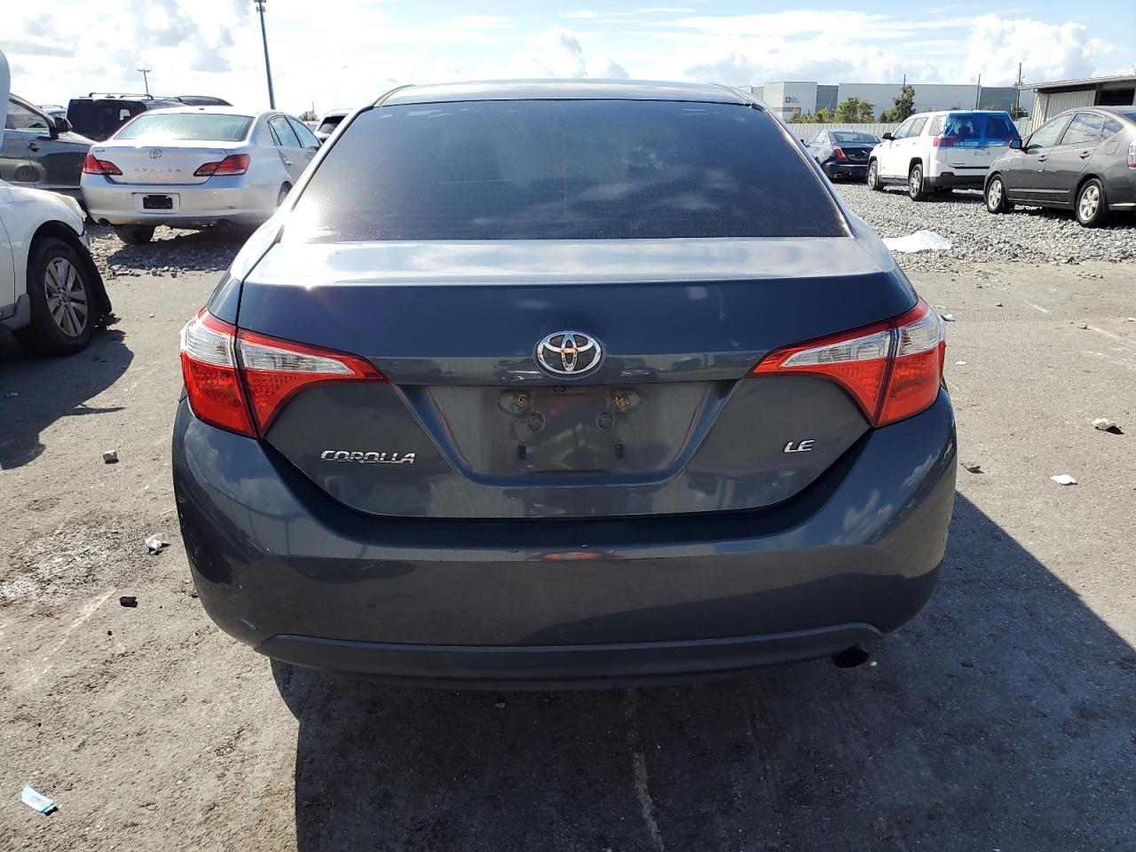 2015 TOYOTA COROLLA