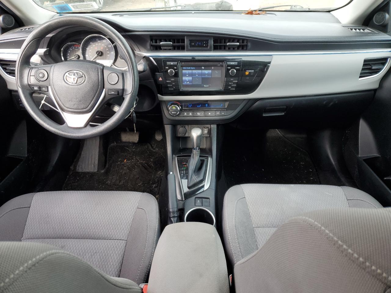 2015 TOYOTA COROLLA