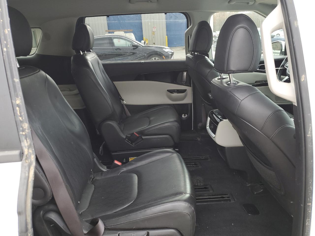 2022 KIA Carnival