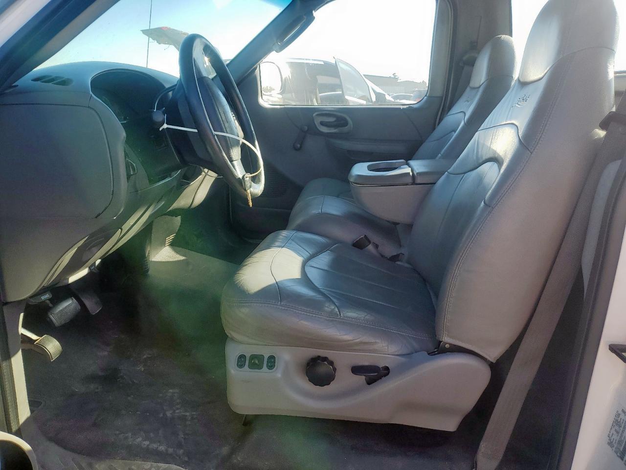 2003 FORD F-150