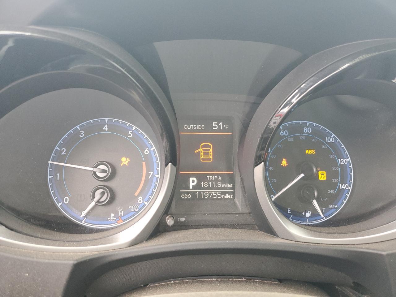 2015 TOYOTA COROLLA