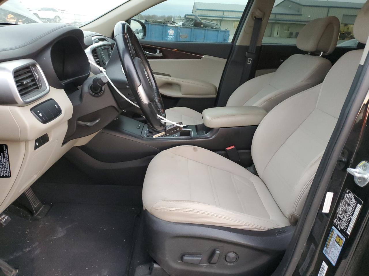 2016 KIA SORENTO