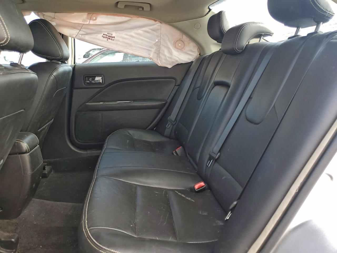 2011 FORD FUSION