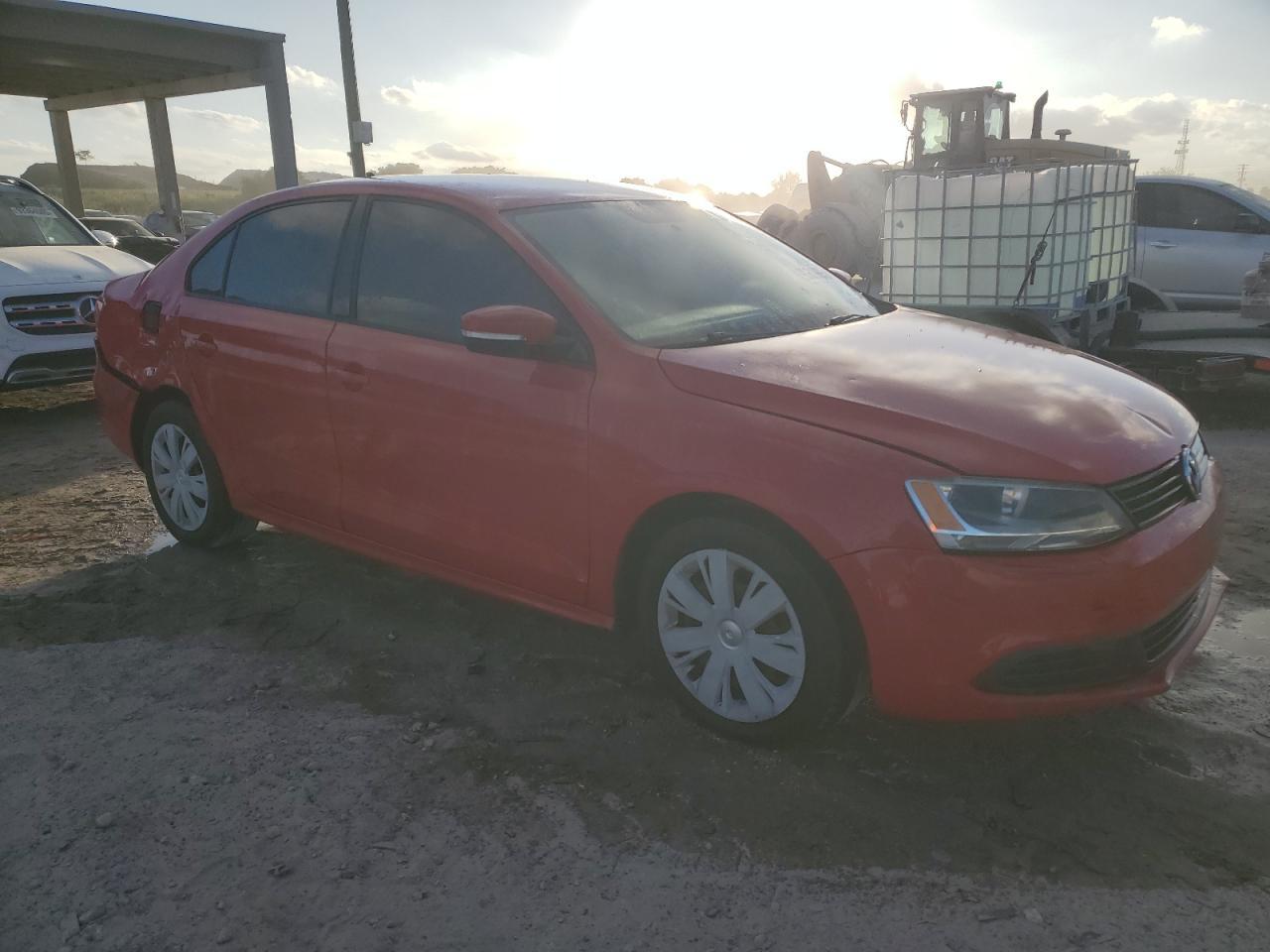 2014 VOLKSWAGEN JETTA