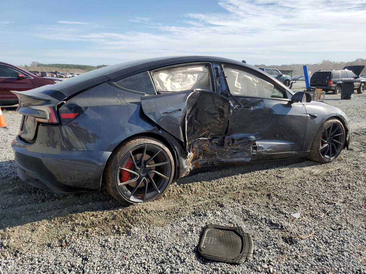 2024 TESLA MODEL 3
