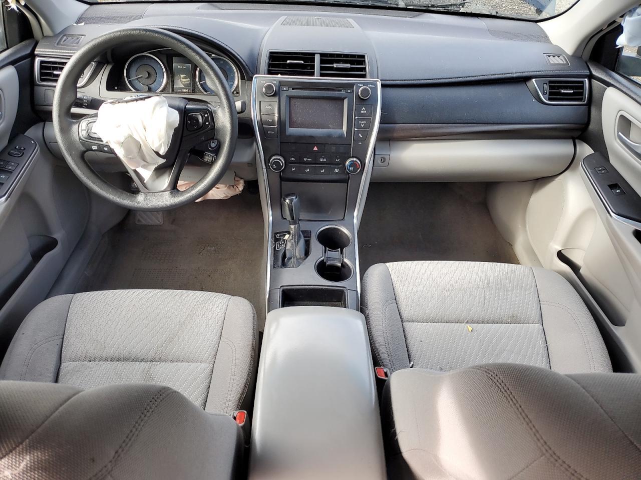 2016 TOYOTA CAMRY