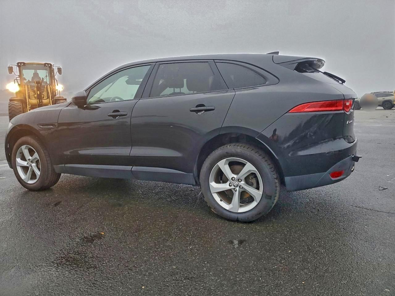 2019 JAGUAR F-Pace