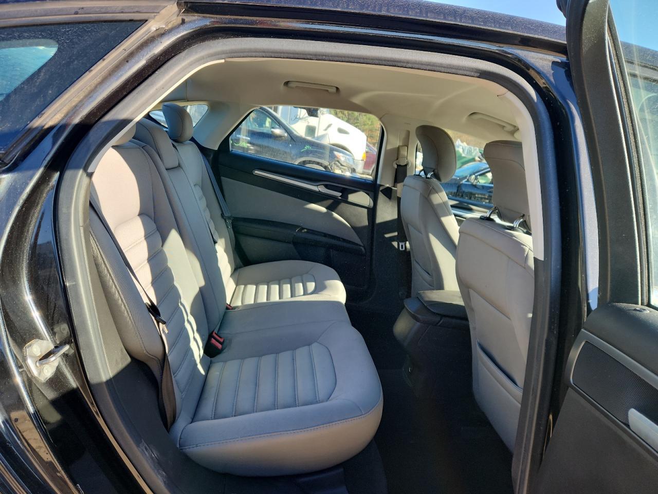 2013 FORD FUSION