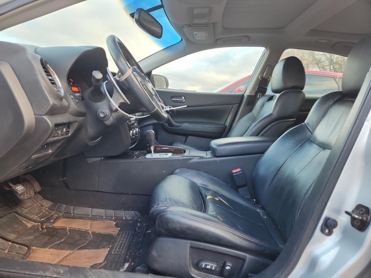 2009 NISSAN Maxima