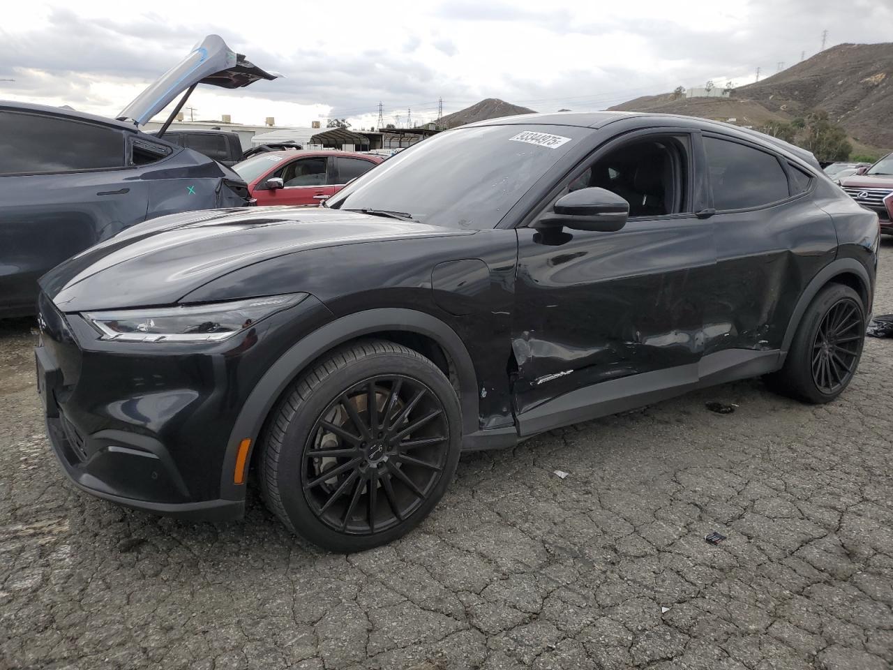 2021 FORD Mustang Mach-E