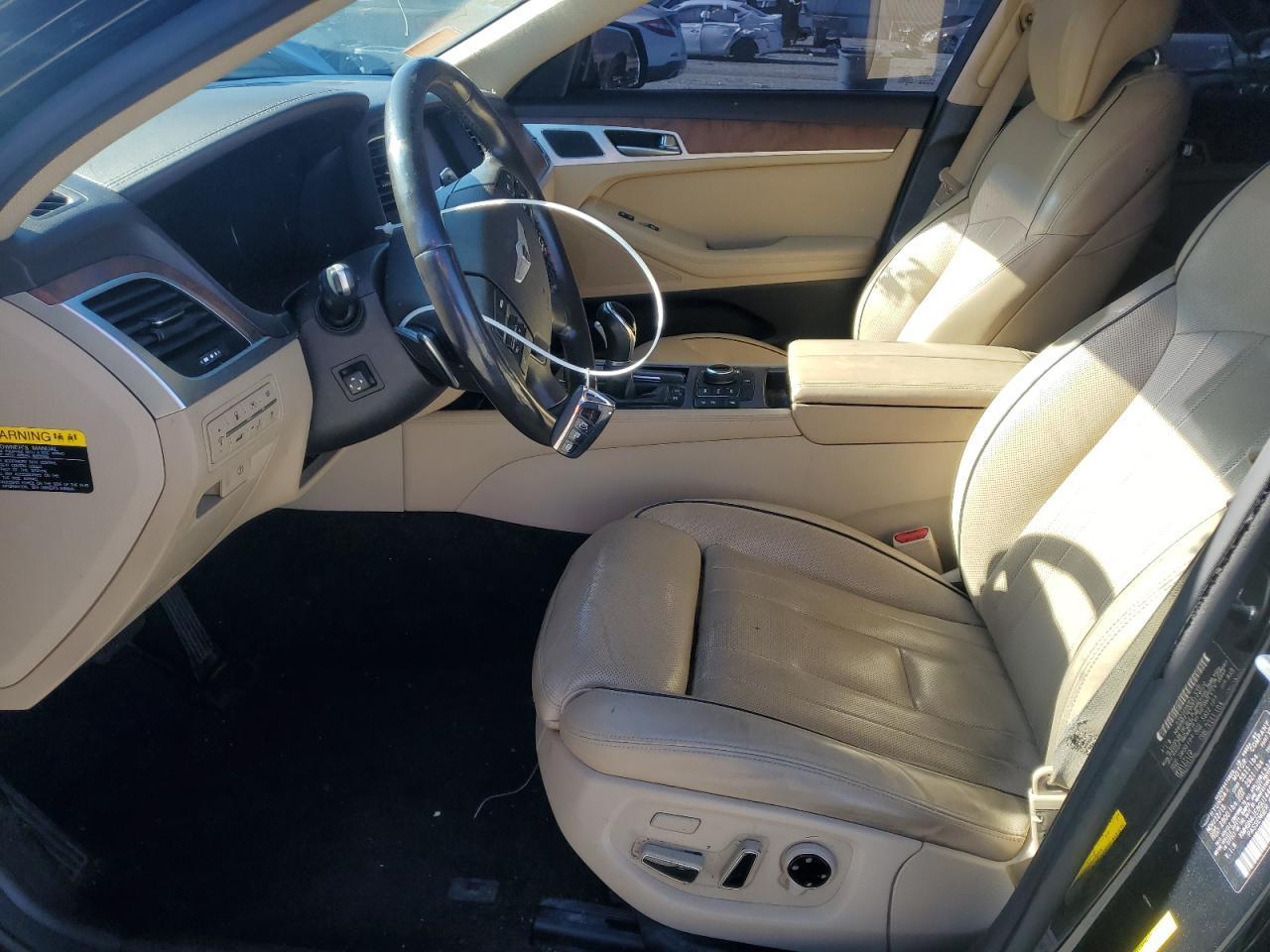 2016 HYUNDAI GENESIS
