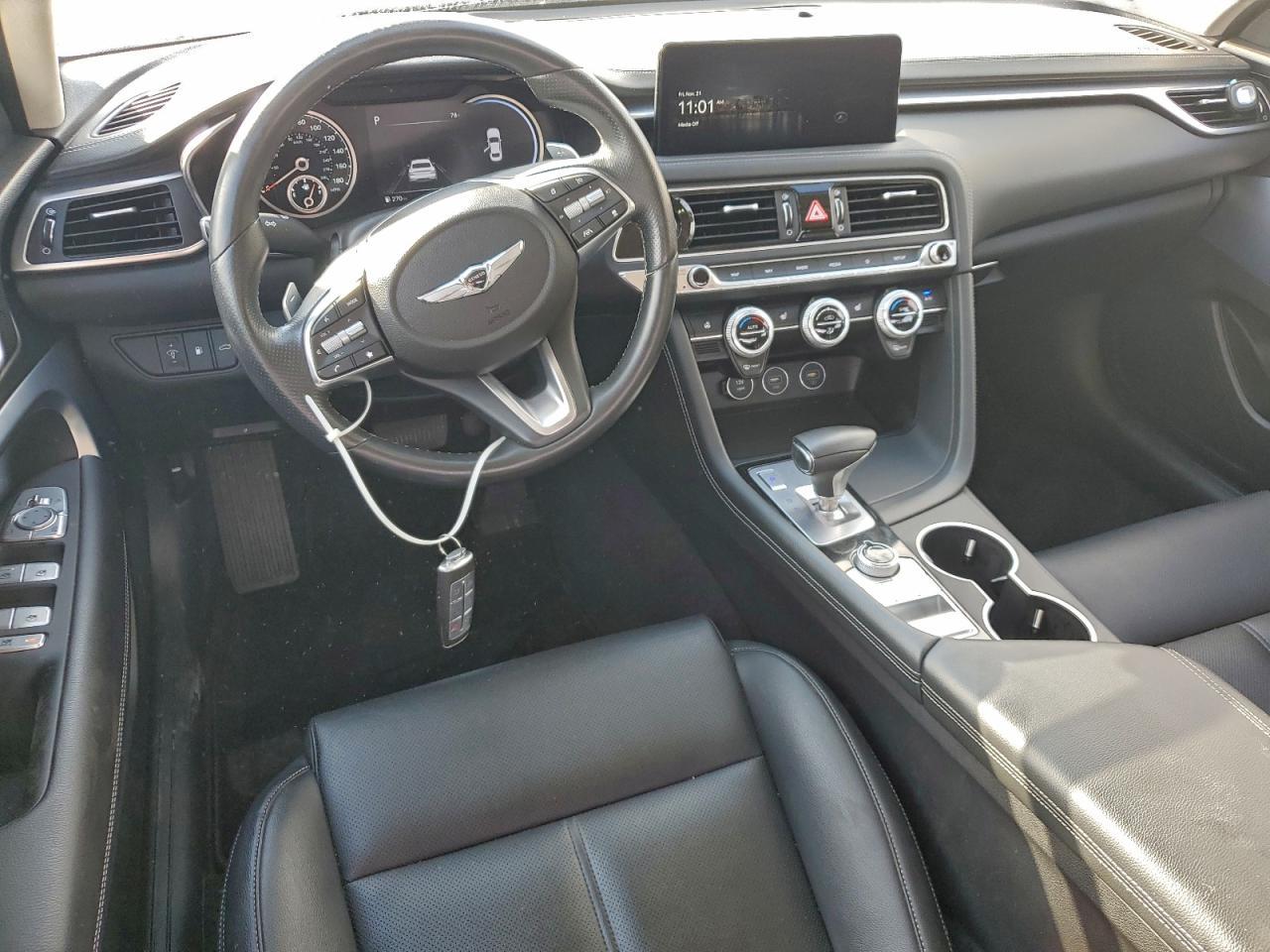 2023 GENESIS G70