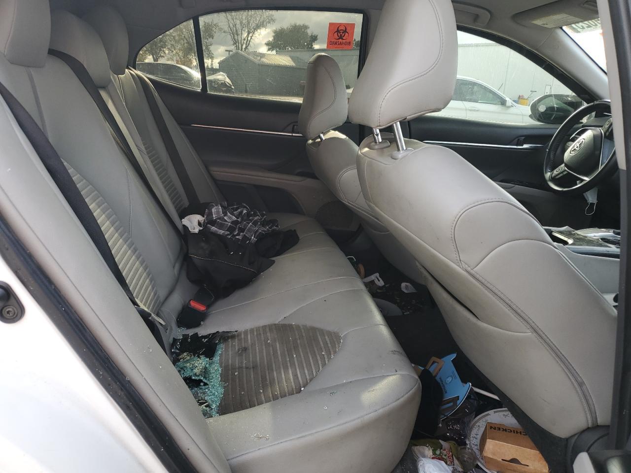 2018 TOYOTA CAMRY