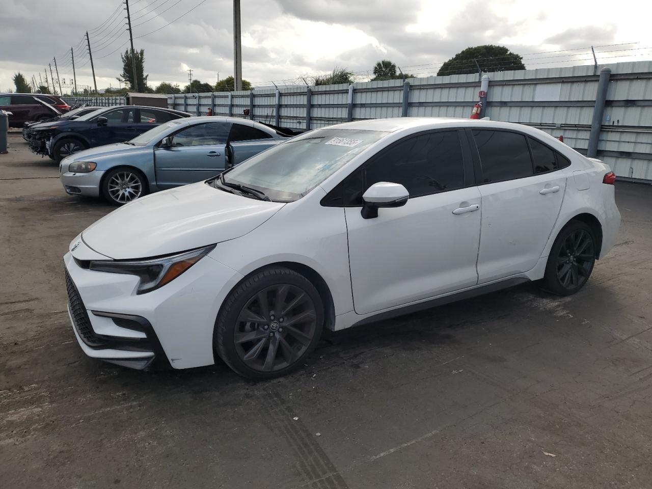 2024 TOYOTA COROLLA