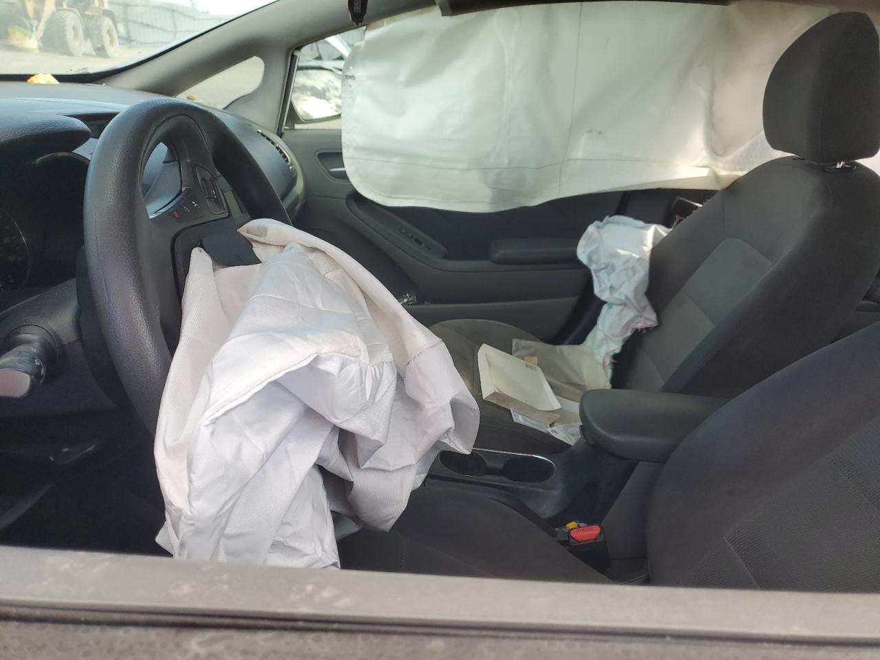 2017 KIA FORTE