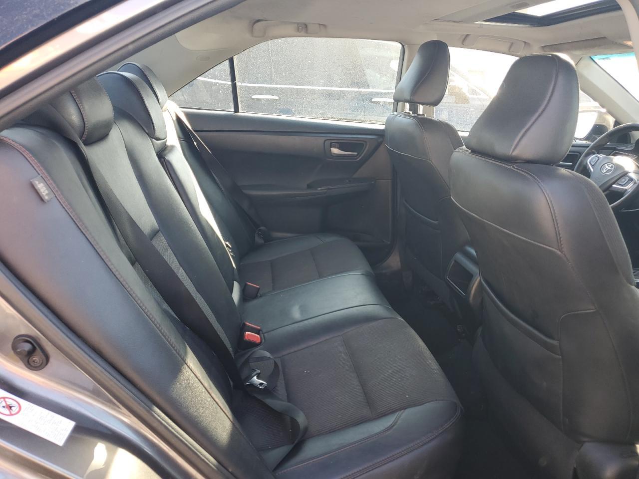 2017 TOYOTA CAMRY