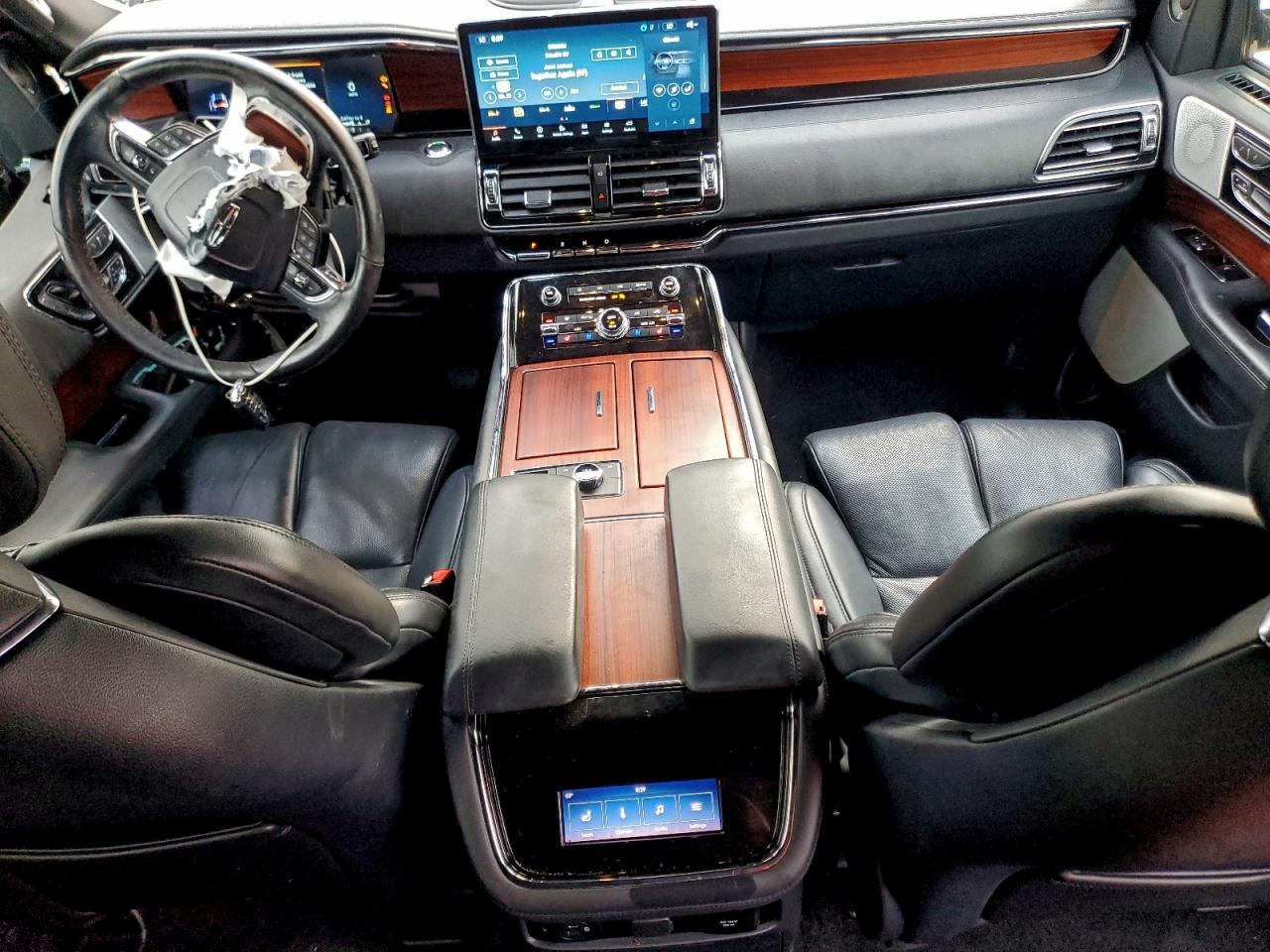 2023 LINCOLN Navigator