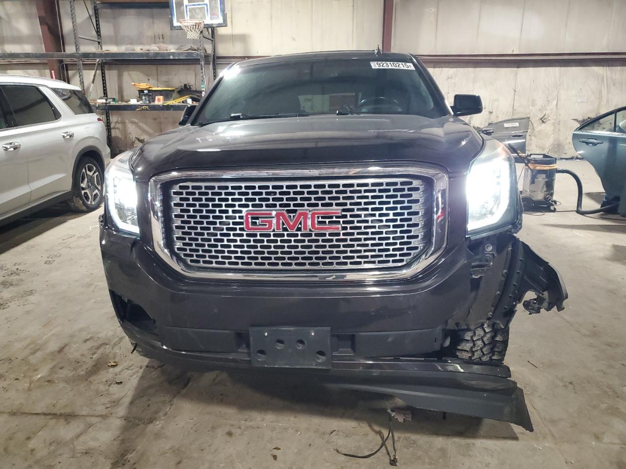 2015 GMC Yukon