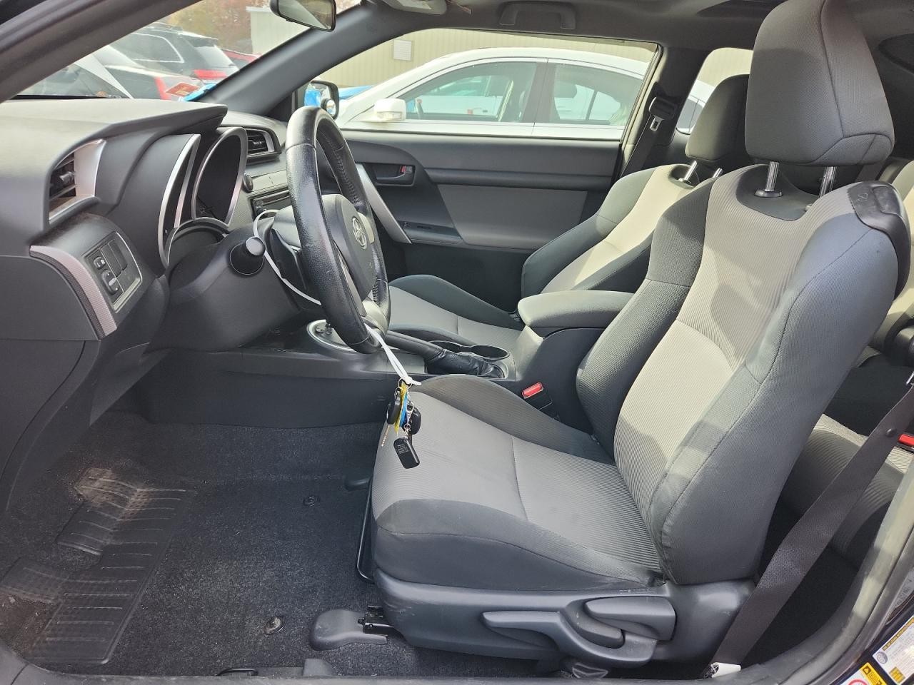 2015 TOYOTA SCION