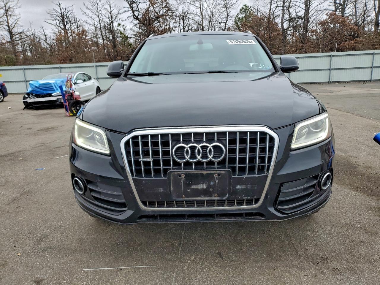 2015 AUDI Q5