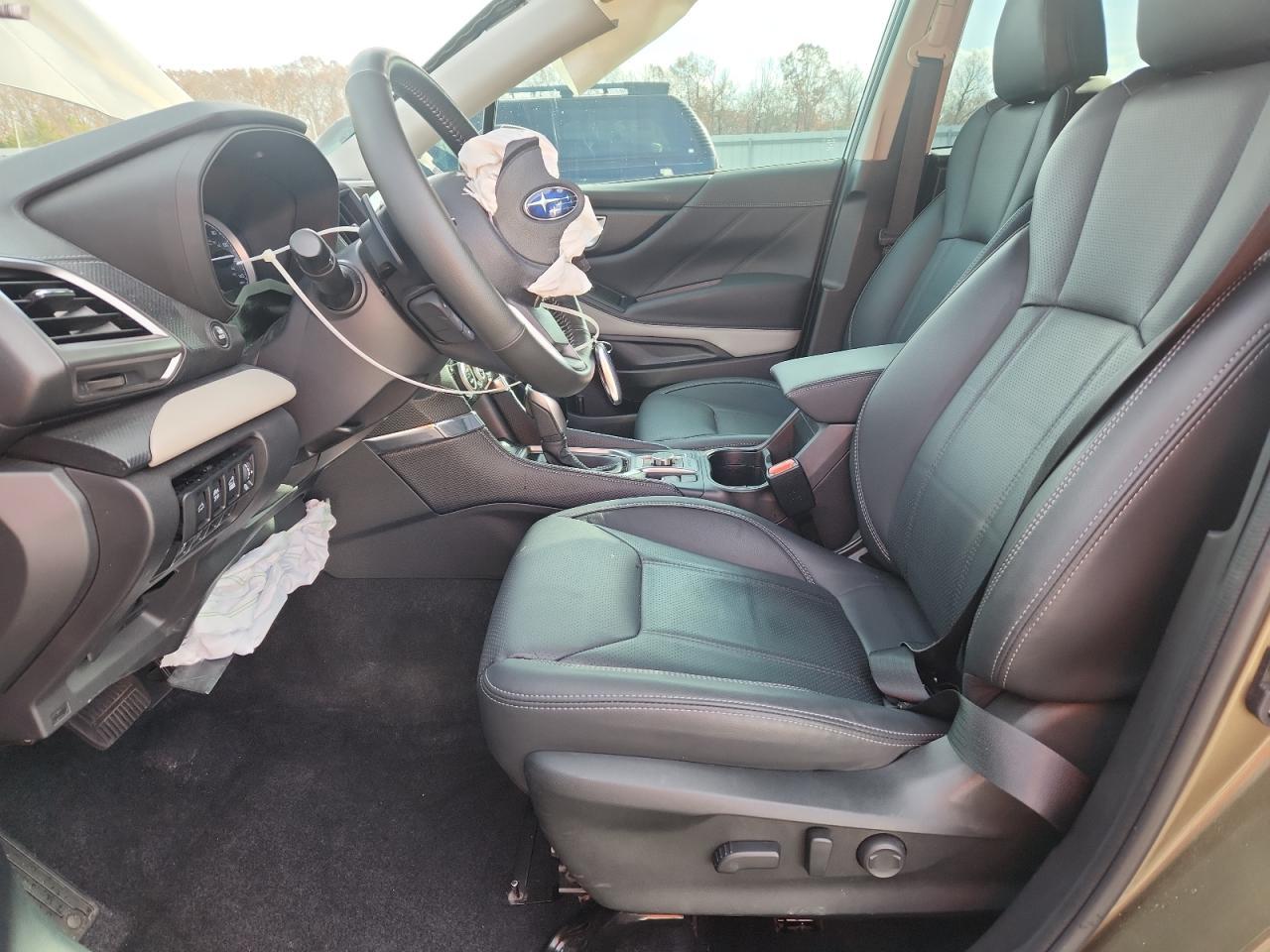 2024 SUBARU FORESTER