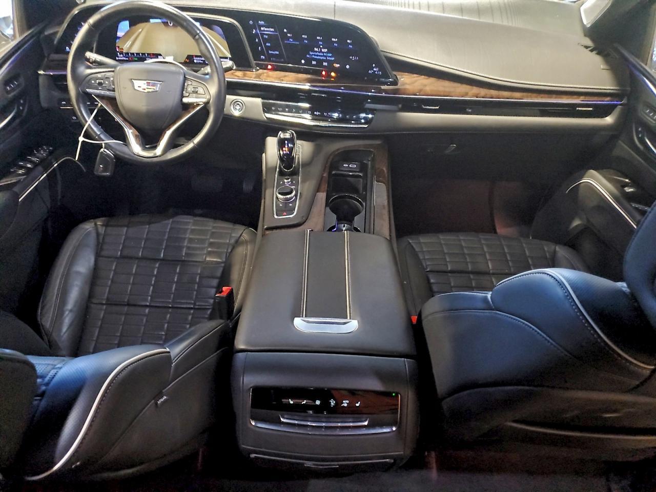 2022 CADILLAC Escalade ESV