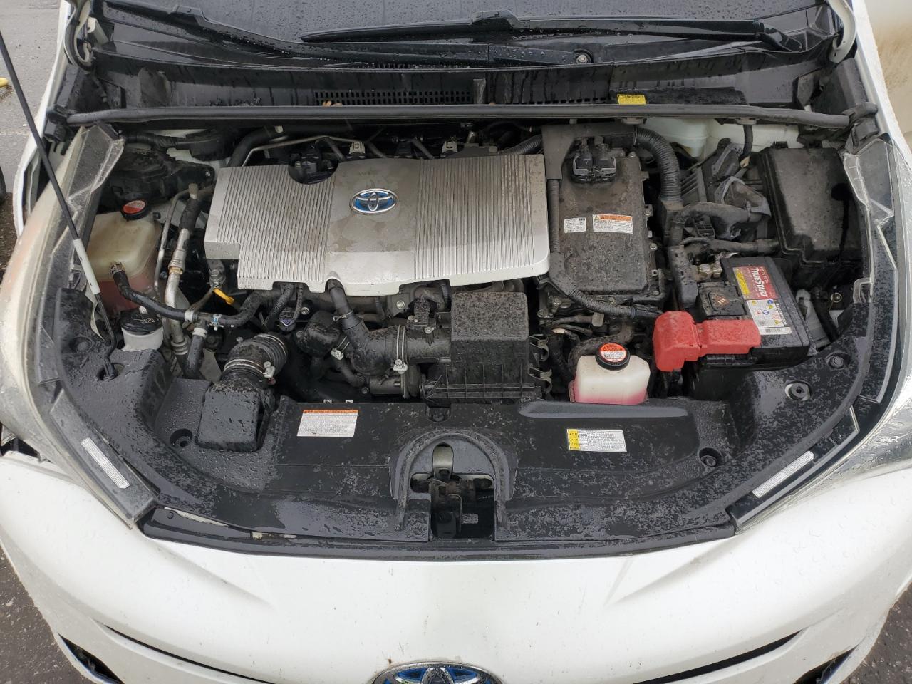 2016 TOYOTA PRIUS