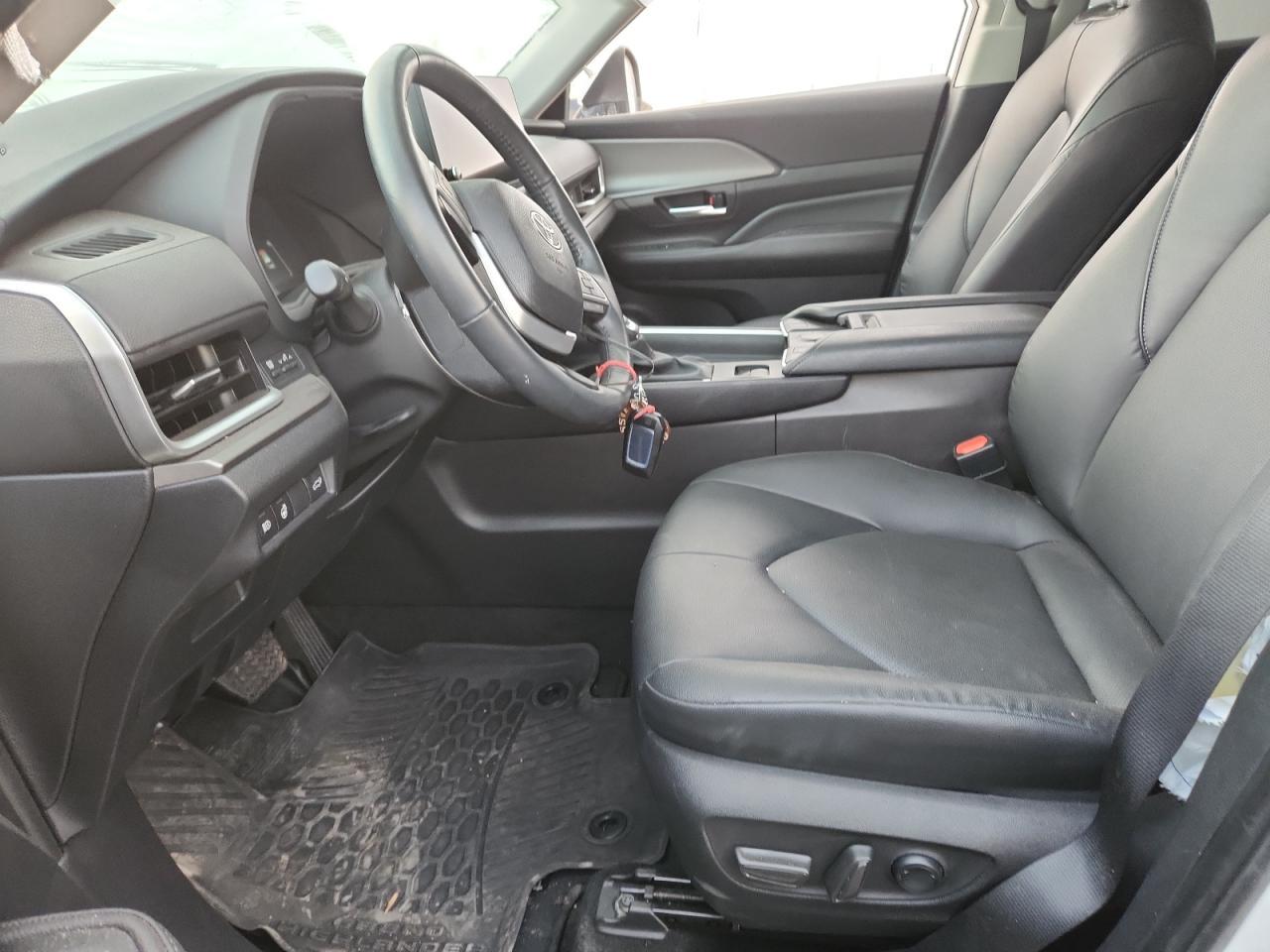 2024 TOYOTA HIGHLANDER