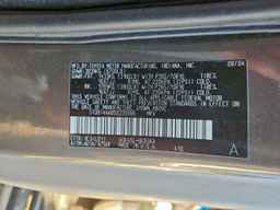 2005 TOYOTA Sequoia