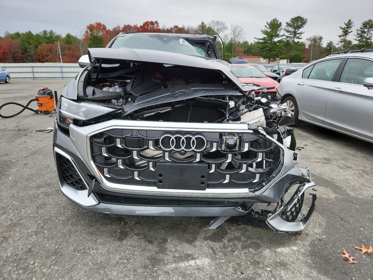 2025 AUDI SQ8