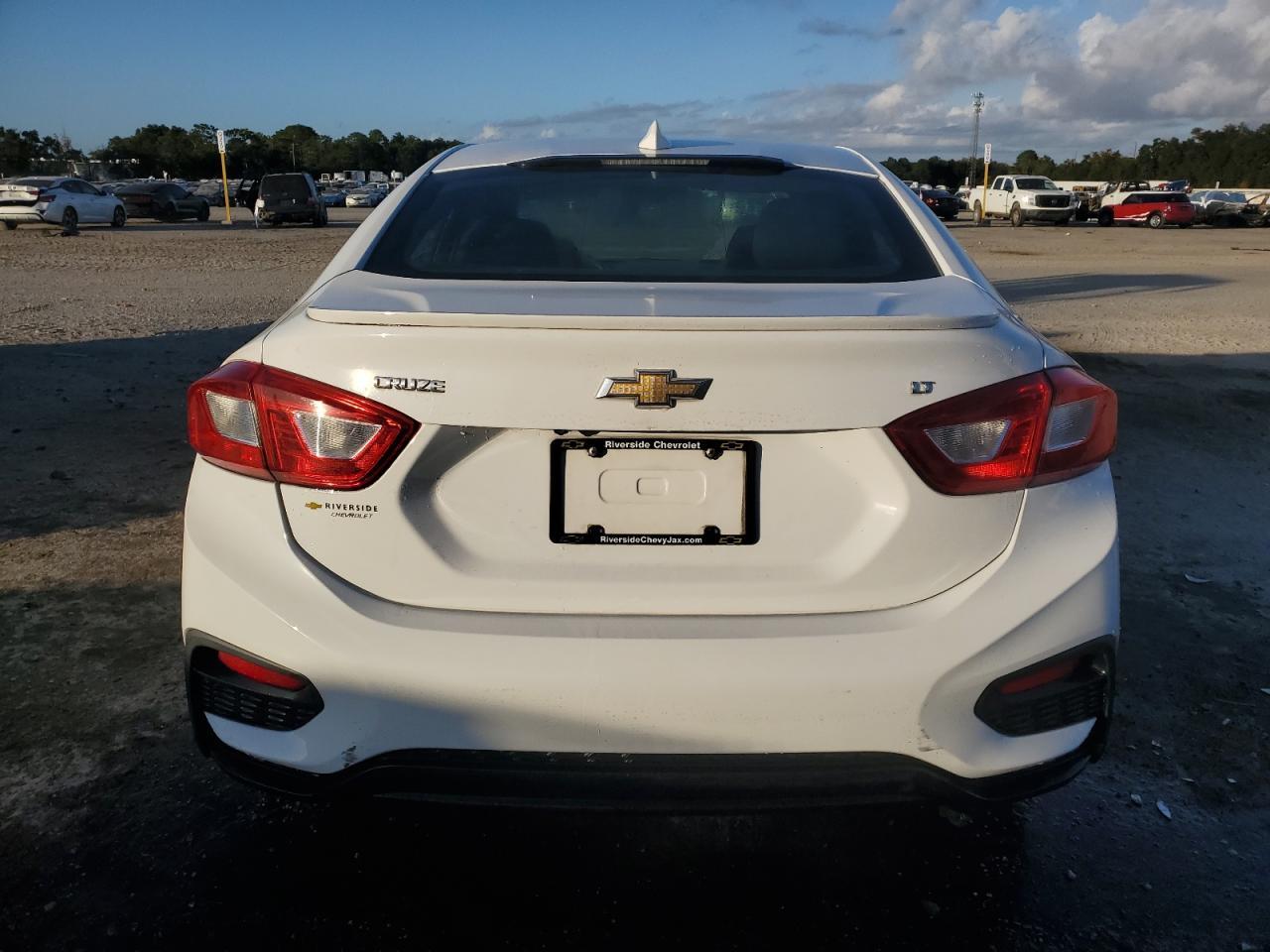2016 CHEVROLET CRUZE