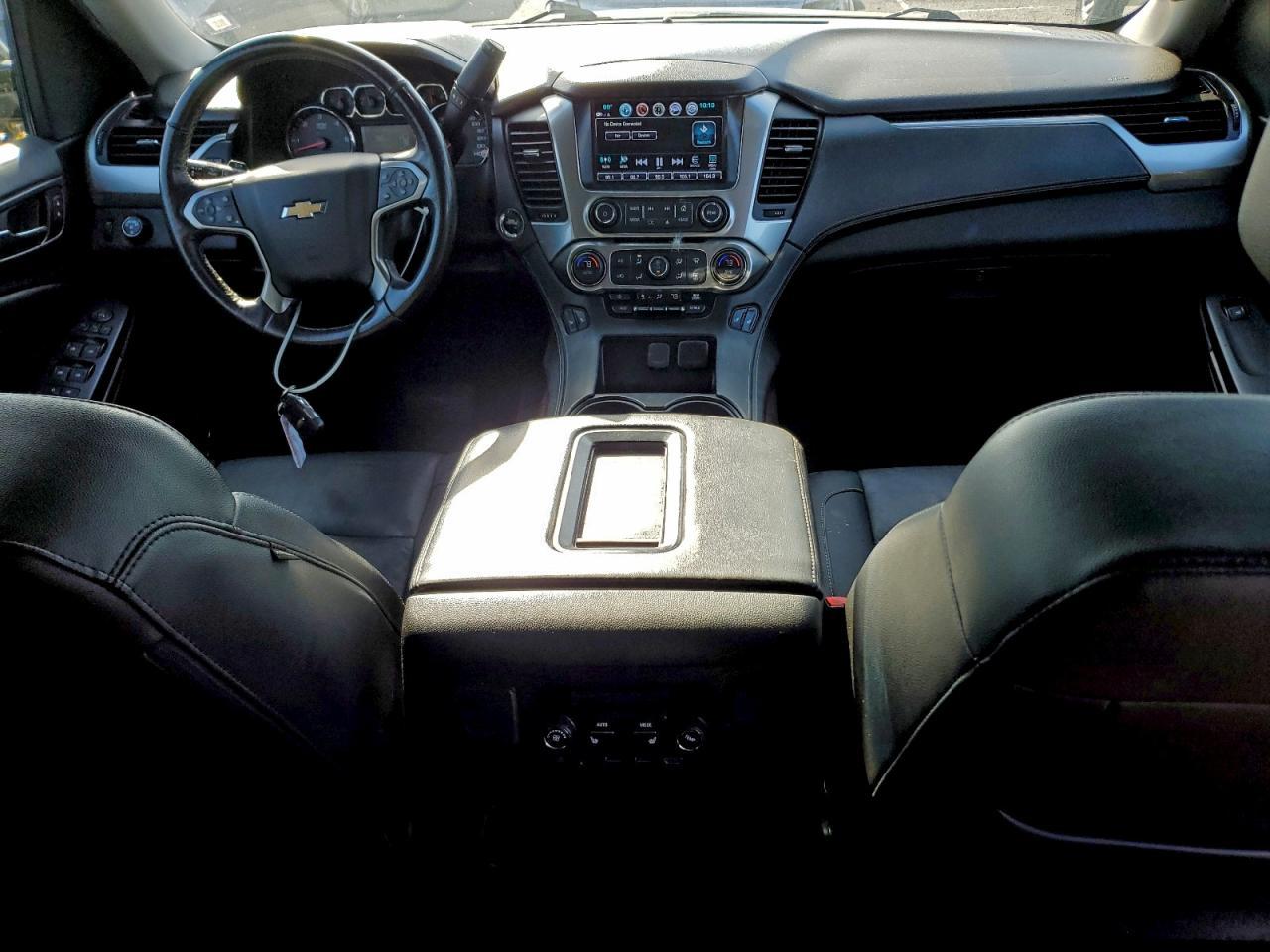 2018 CHEVROLET Suburban