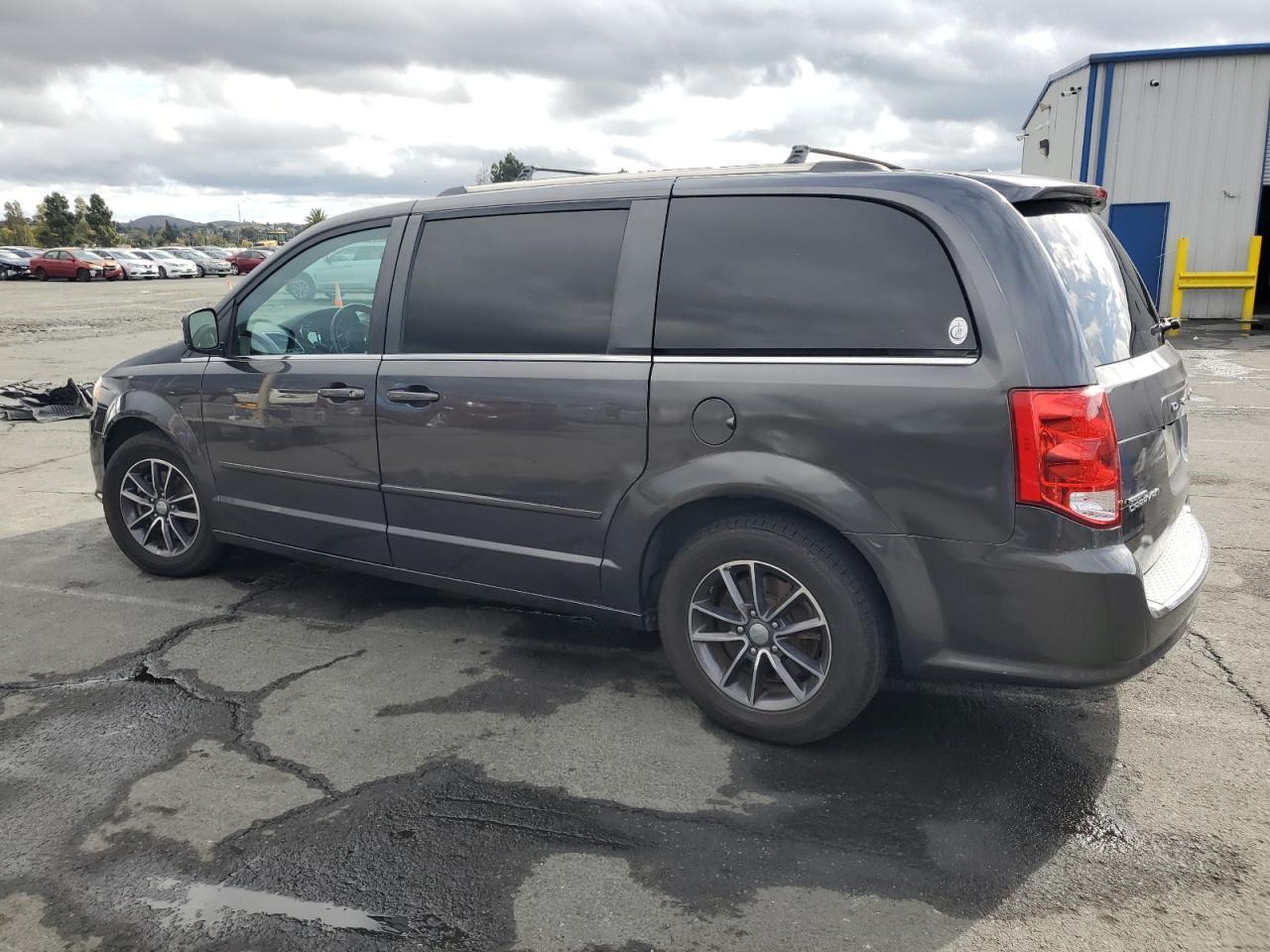 2017 DODGE GRAND CARAVAN