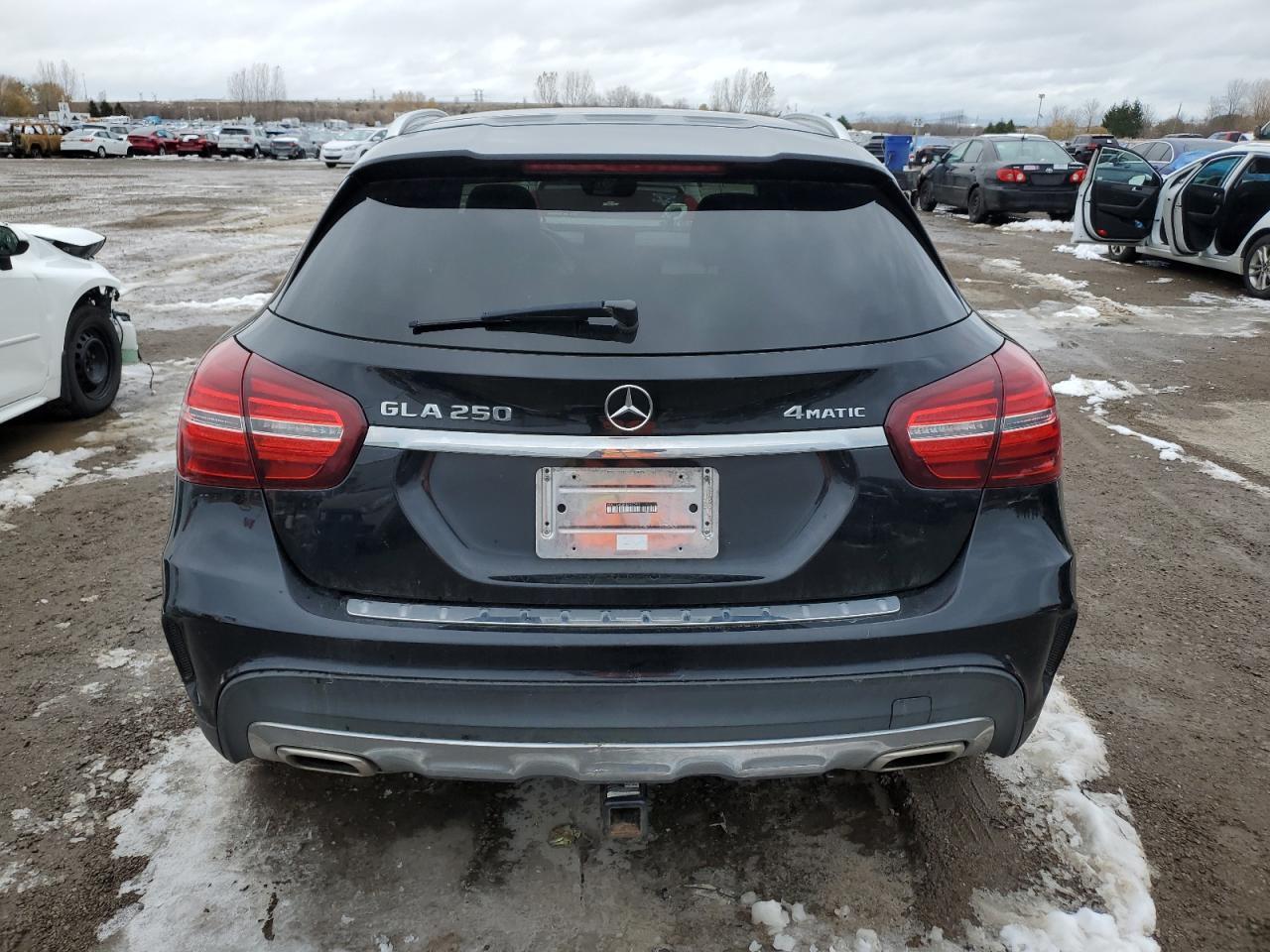 2018 MERCEDES-BENZ GLA-Class