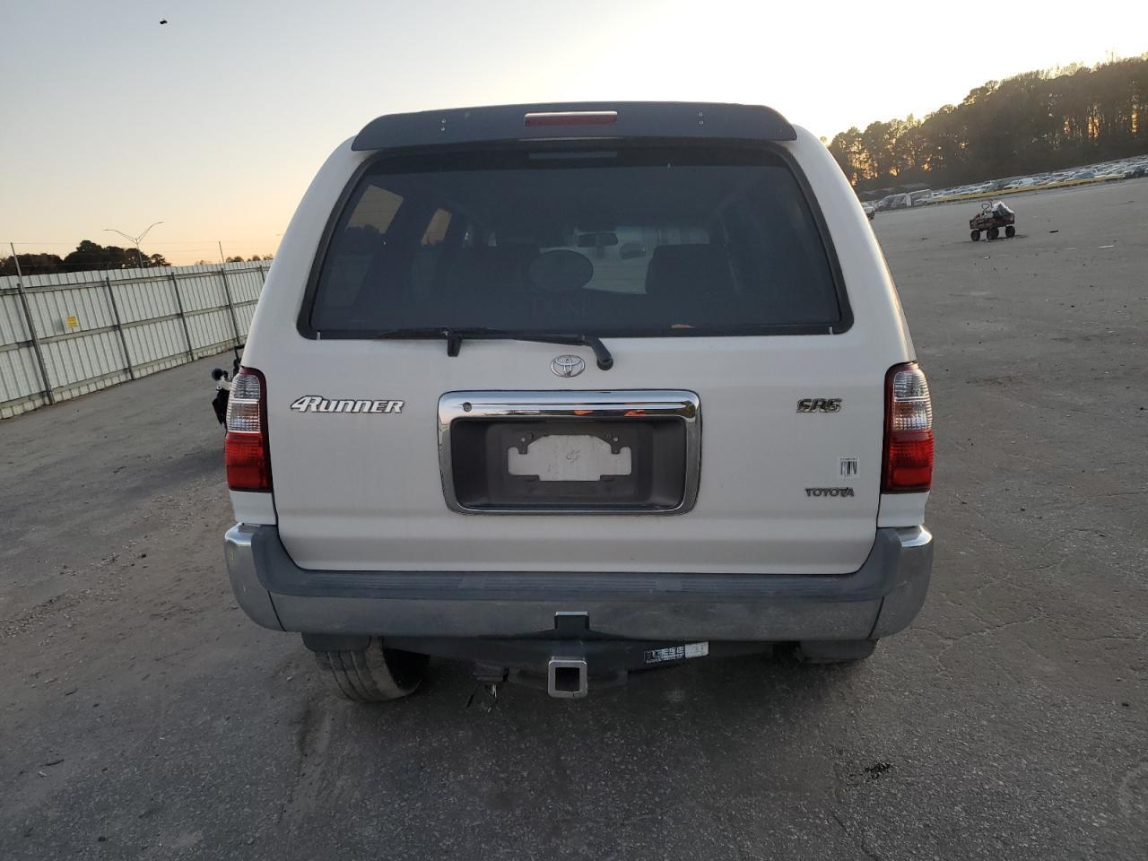 2002 TOYOTA 4Runner