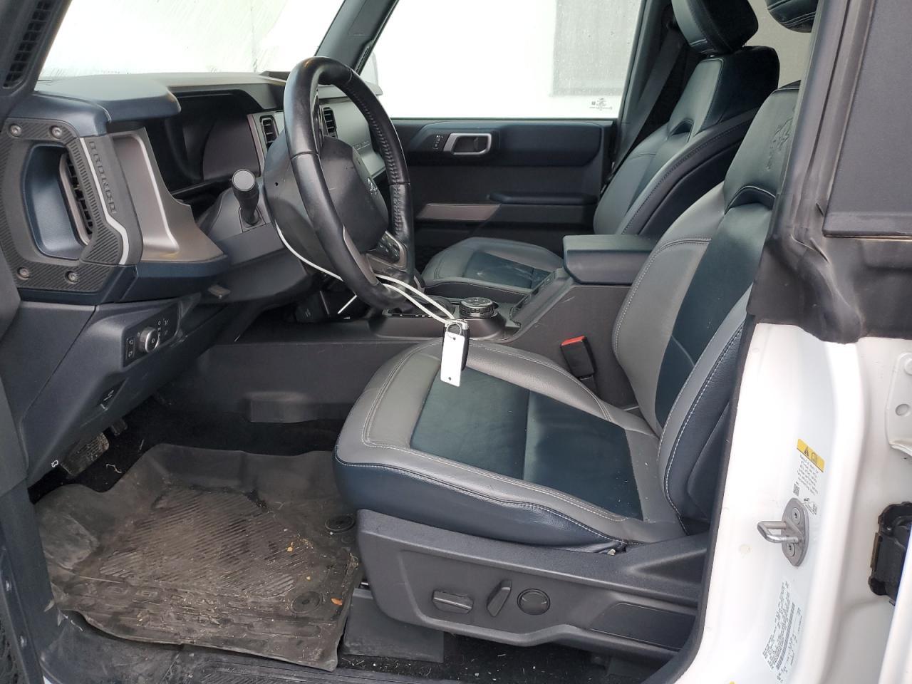 2022 FORD Bronco