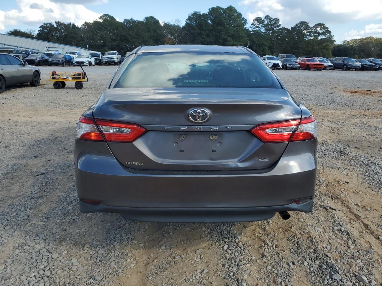 2018 TOYOTA CAMRY