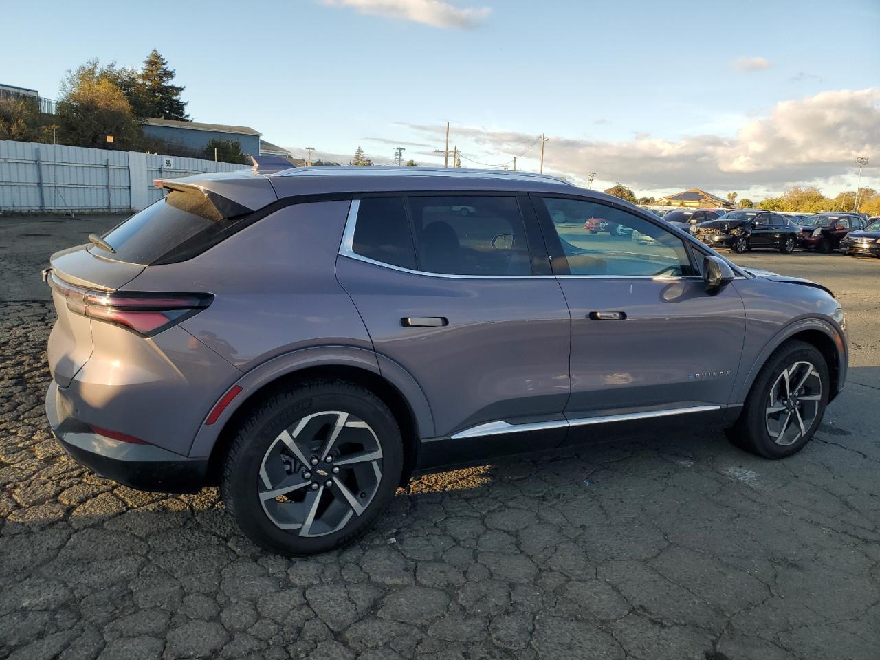 2025 CHEVROLET EQUINOX