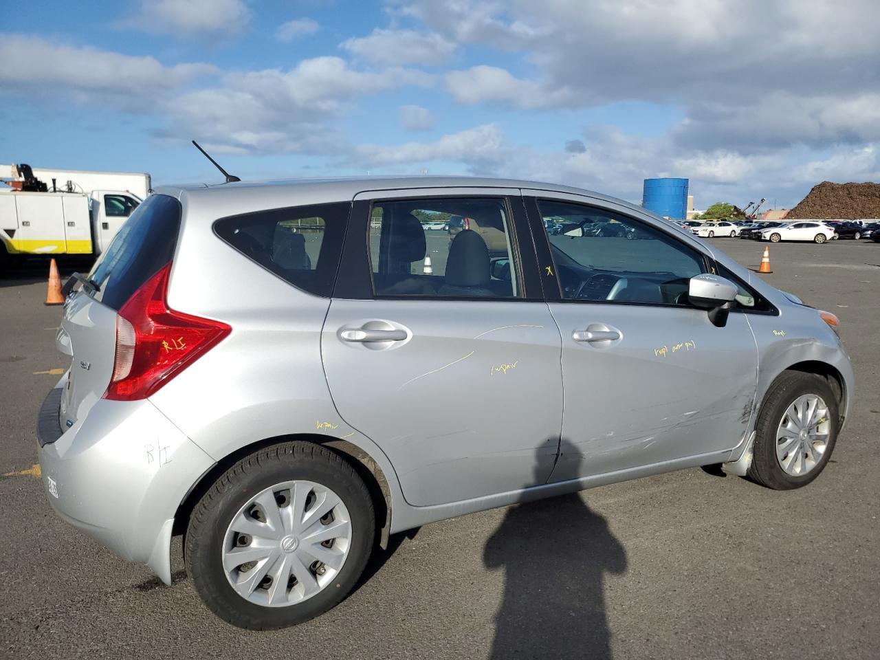 2015 NISSAN Versa Note
