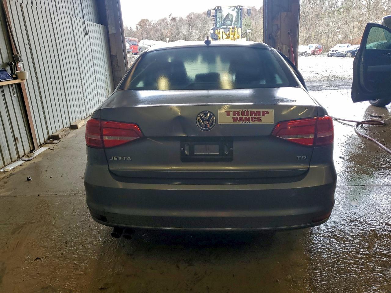 2015 VOLKSWAGEN JETTA