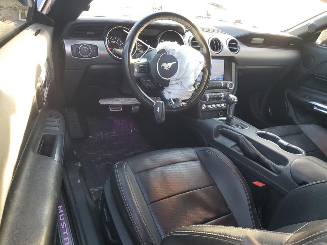 2022 FORD MUSTANG