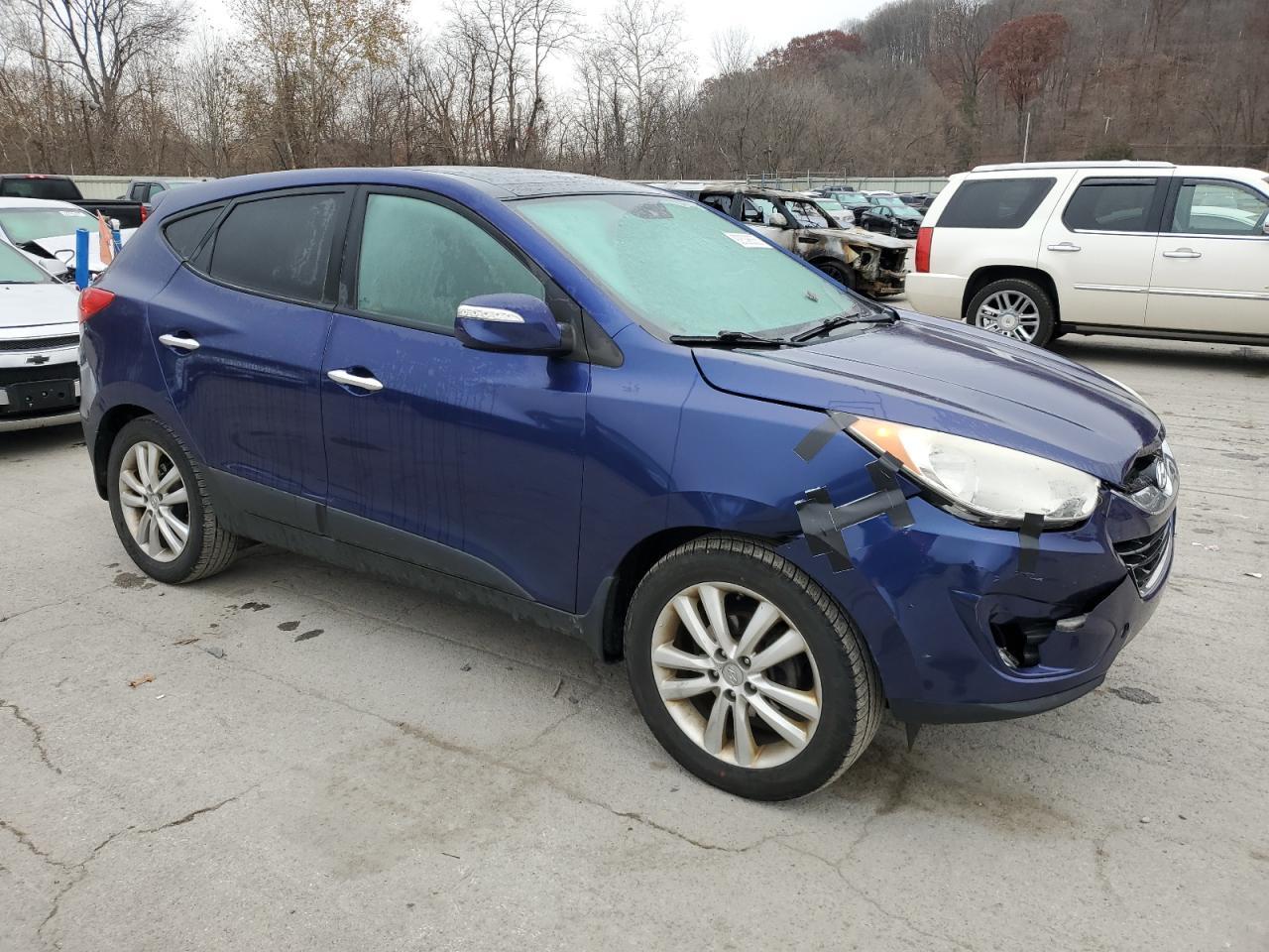2010 HYUNDAI TUCSON
