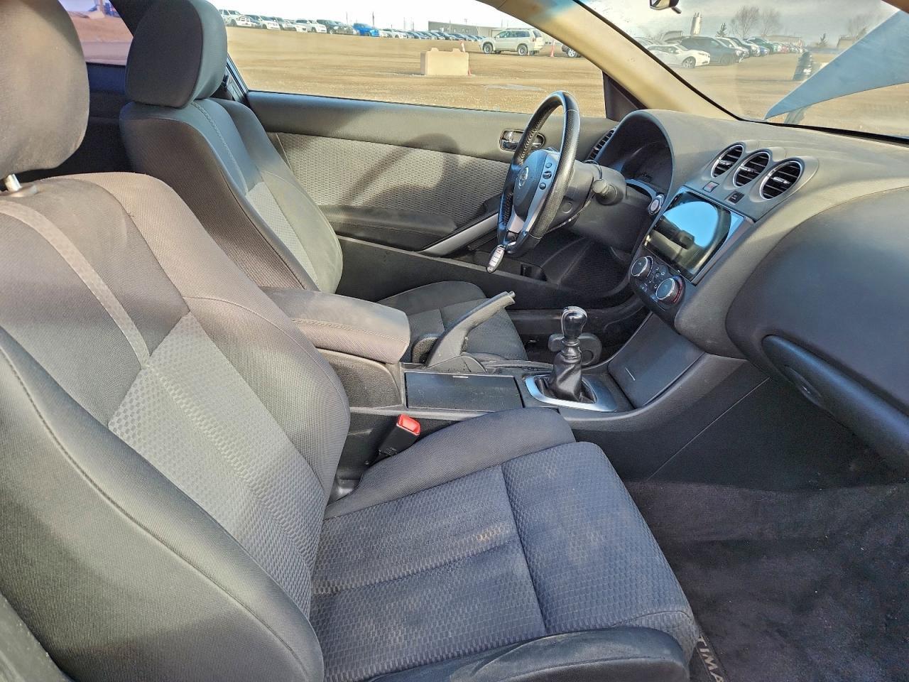 2009 NISSAN ALTIMA