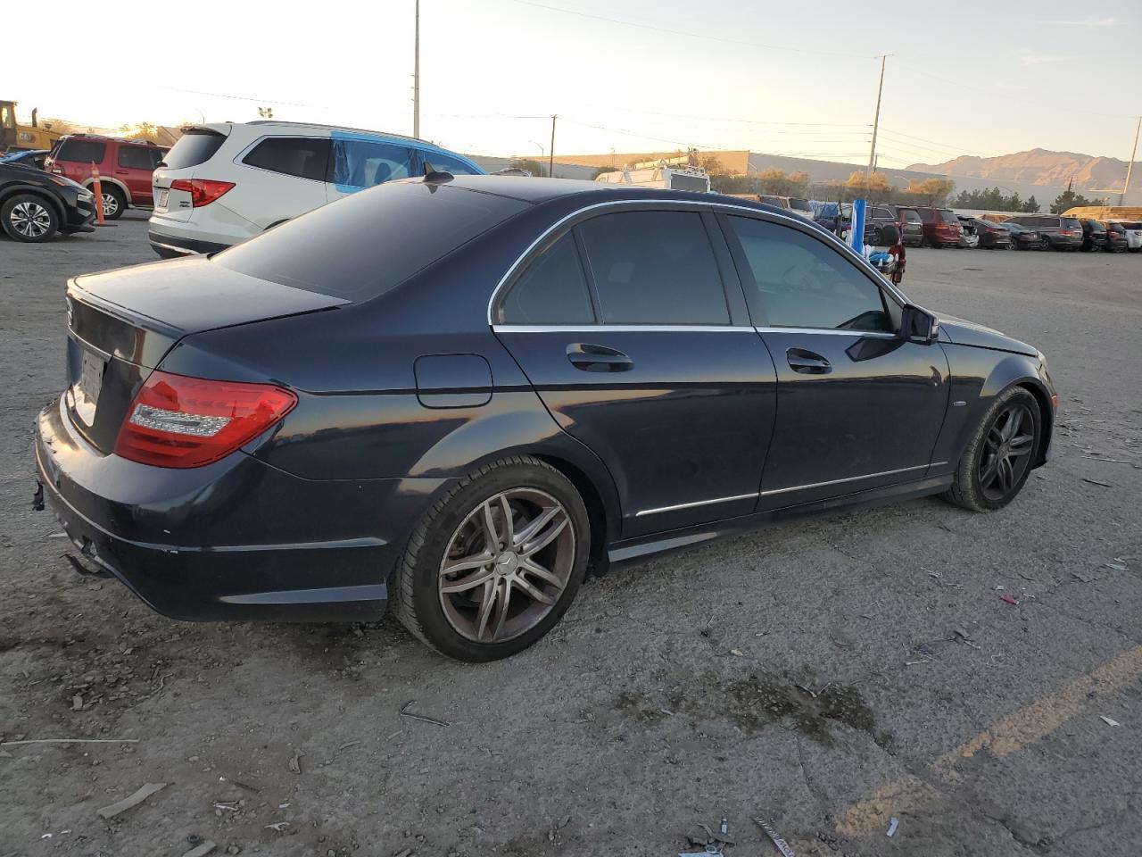 2012 MERCEDES-BENZ C-CLASS